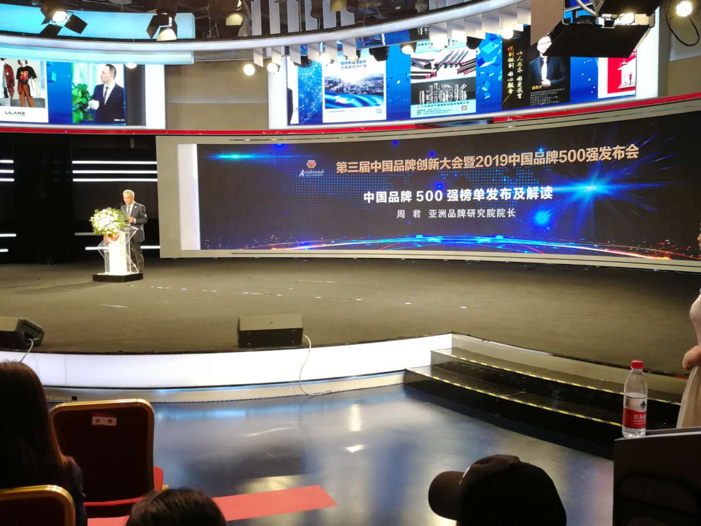 acc999acf20b9cb5d3665db6755a7eda.jpg